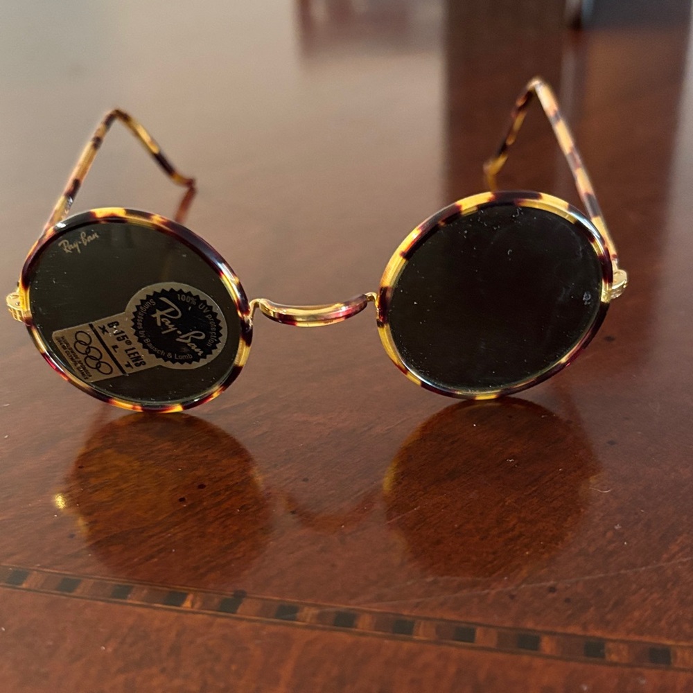 Brand New. Ray-Ban Cheyenne Style II Spotted Tortoise Sunglasses with Case - Picture 2 of 4